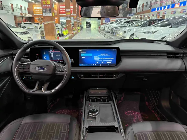 Ford Mondeo — Фото автомобиля 7