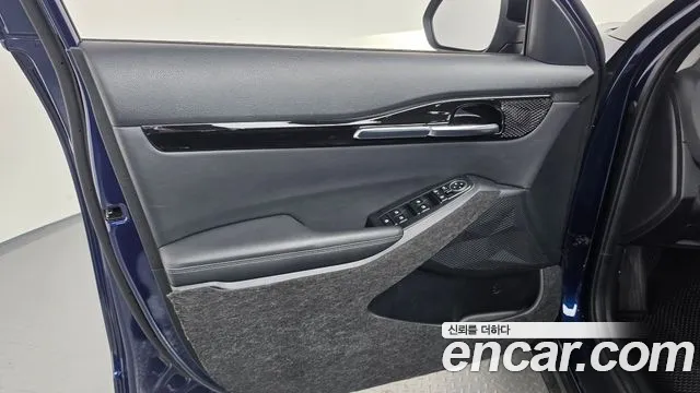 Kia Seltos New — Фото автомобиля 13
