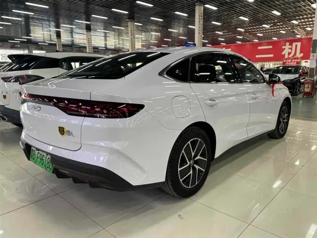 BYD Qin L — Фото автомобиля 2