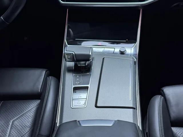 Audi A7 — Фото автомобиля 8