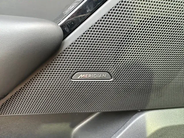 Land Rover Range Rover Velar — Фото автомобиля 15