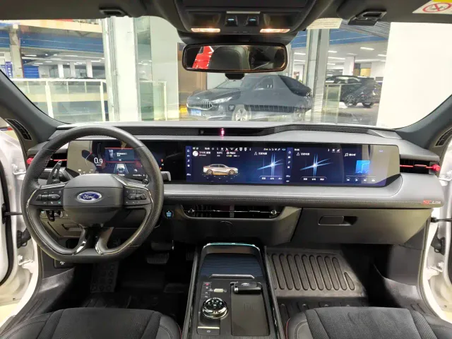 Ford Mondeo — Фото автомобиля 10