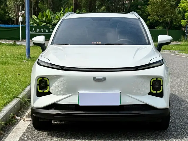 Geely Geometry E Firefly — Фото автомобиля 3