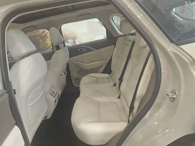 Haval Xiaolong MAX — Фото автомобиля 16