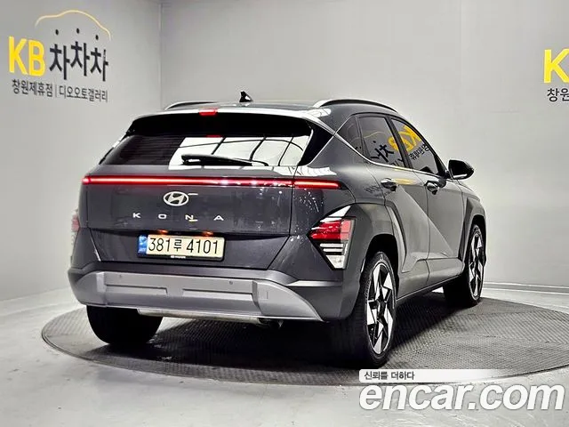 Hyundai Kona SX2 — Фото автомобиля 4