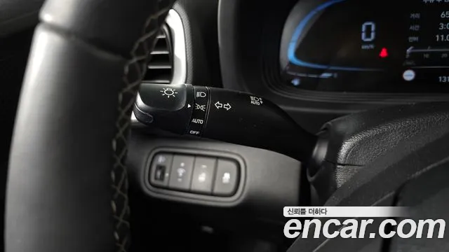 Hyundai Venue Venue 1.6 Premium — Фото автомобиля 28