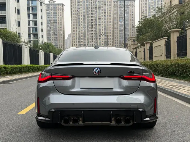 BMW M4 — Фото автомобиля 5
