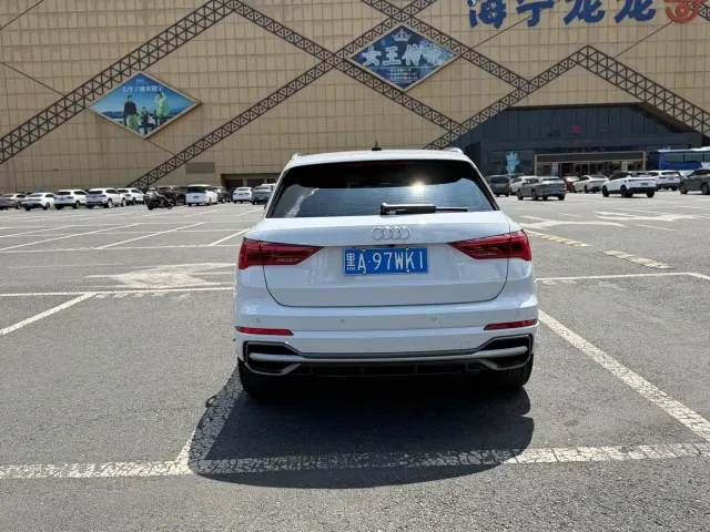 Audi Q3 — Фото автомобиля 5