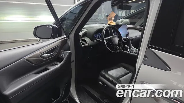 Toyota Alphard Generation 4 — Фото автомобиля 10