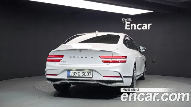 Genesis G80 RG3 — Фото автомобиля 4