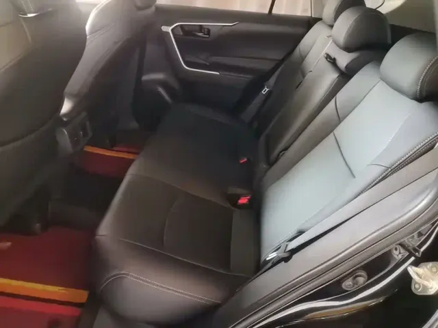 Toyota Wildlander — Фото автомобиля 16