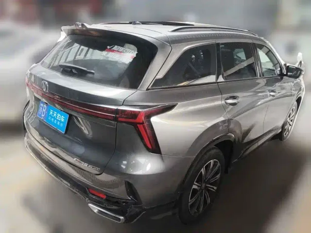 Changan CS75 Plus — Фото автомобиля 2