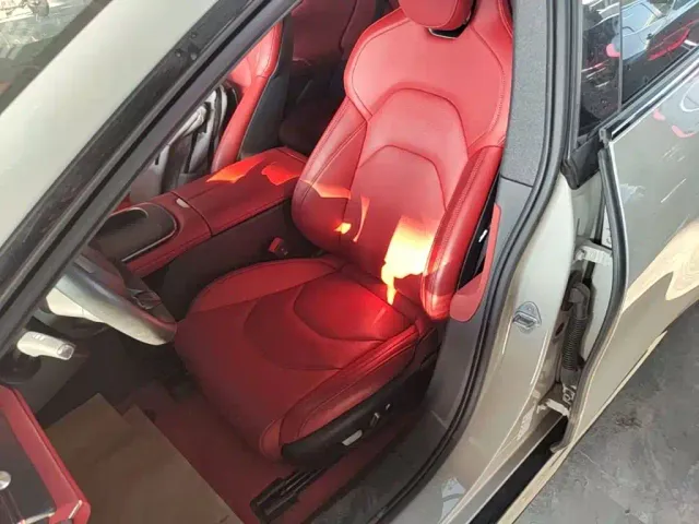 Xiaomi SU7 — Фото автомобиля 14