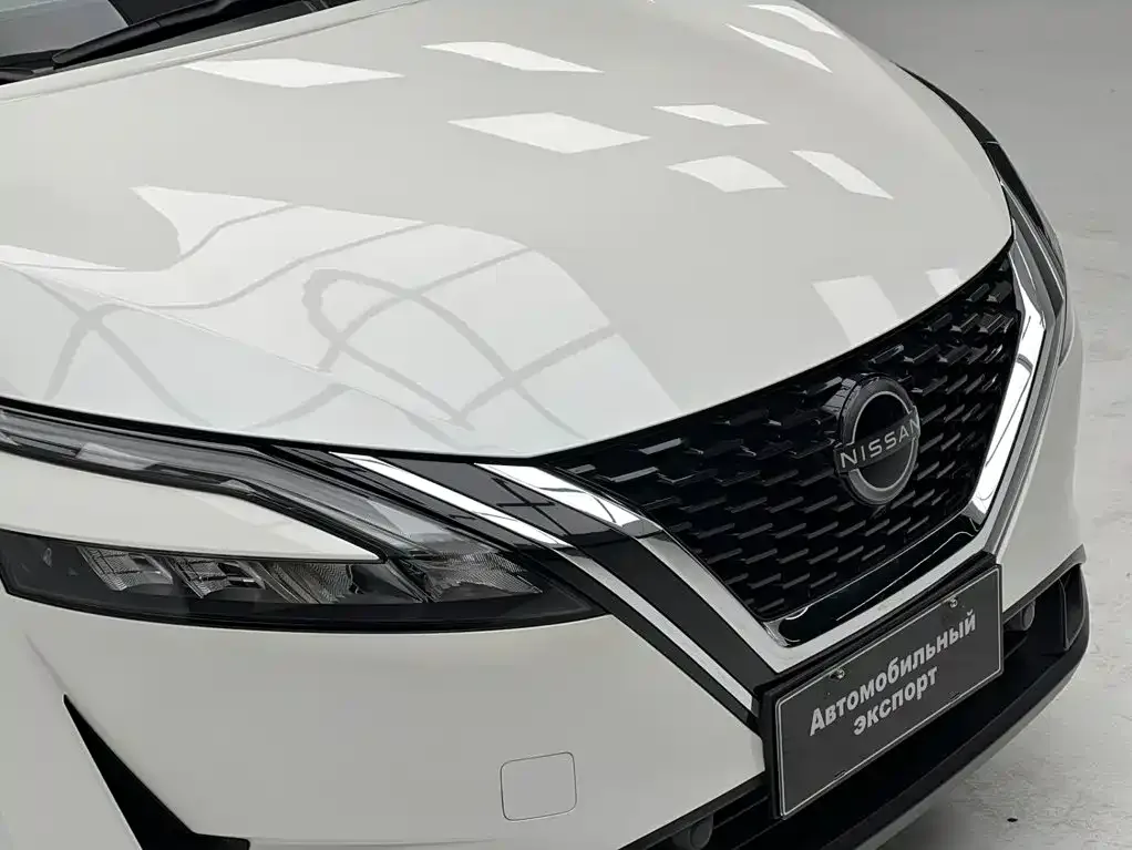 Nissan Qashqai 2023 Model 1.3T CVT Luxury Edition — Фото автомобиля 3