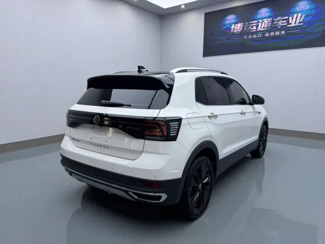 Volkswagen T-Cross — Фото автомобиля 6
