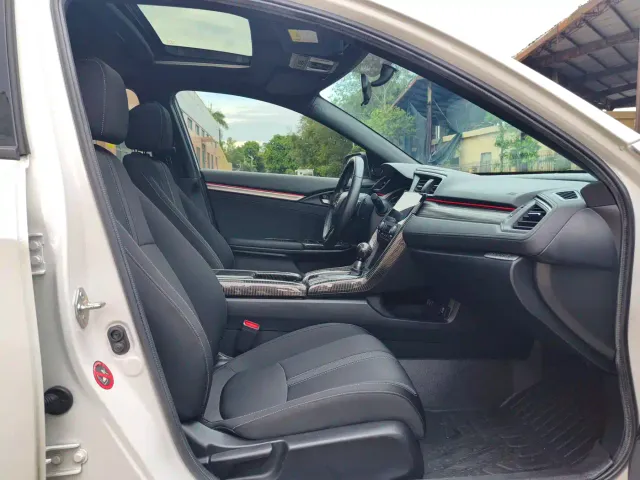 Honda Civic — Фото автомобиля 11