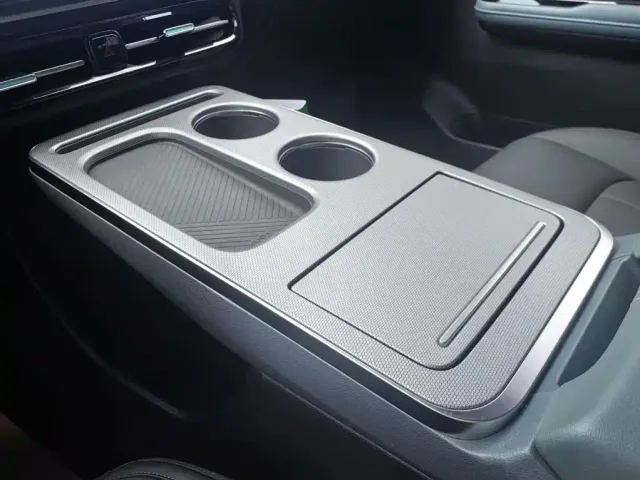 GAC Aion Y — Фото автомобиля 6