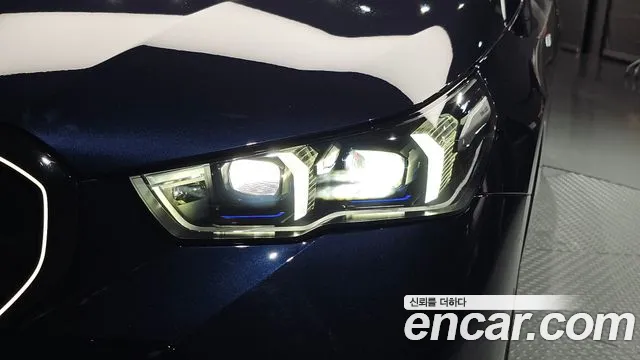 BMW 5-Series 5 серия (G60) 530i xDrive M Sport — Фото автомобиля 5