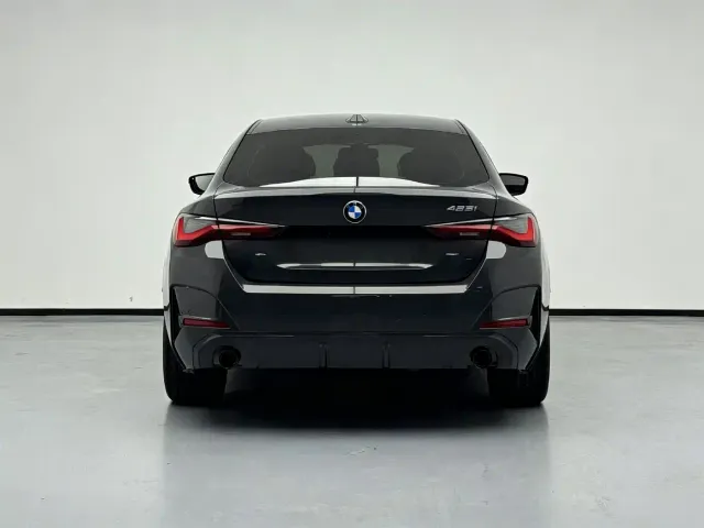 BMW BMW 4 Series 2023 425i Gran Coupe M Sport Shadowline Package — Фото автомобиля 6