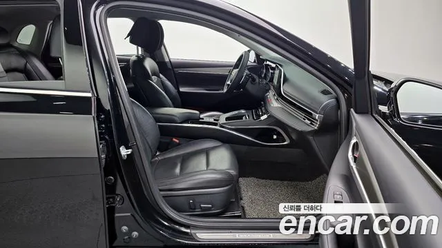 Hyundai Grandeur Новый Grandeur IG — Фото автомобиля 10