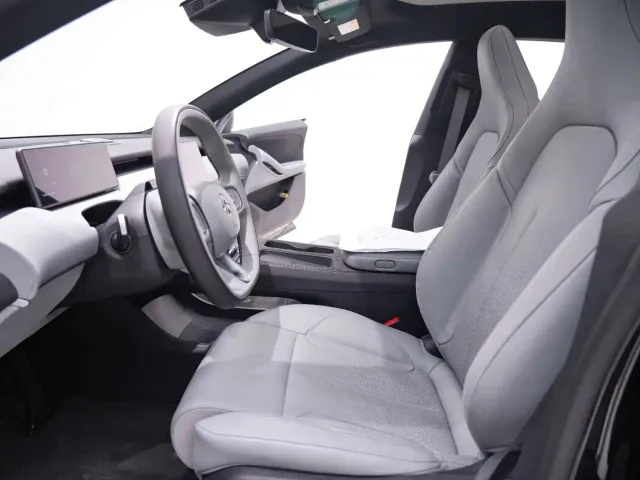 Nio ET5 Touring — Фото автомобиля 15