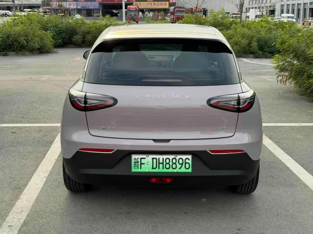 Geely Starry Wish — Фото автомобиля 8