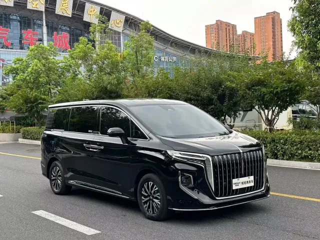 Hongqi HQ9 PHEV — Фото автомобиля 2