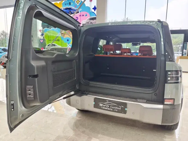 BYD FangChengBao Titanium 7 — Фото автомобиля 16