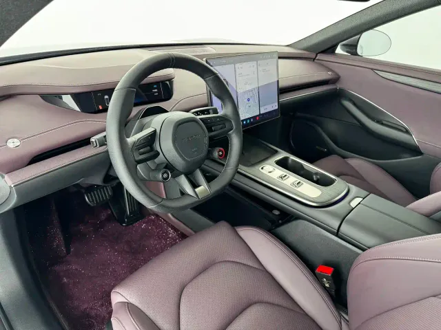 Xiaomi SU7 — Фото автомобиля 5