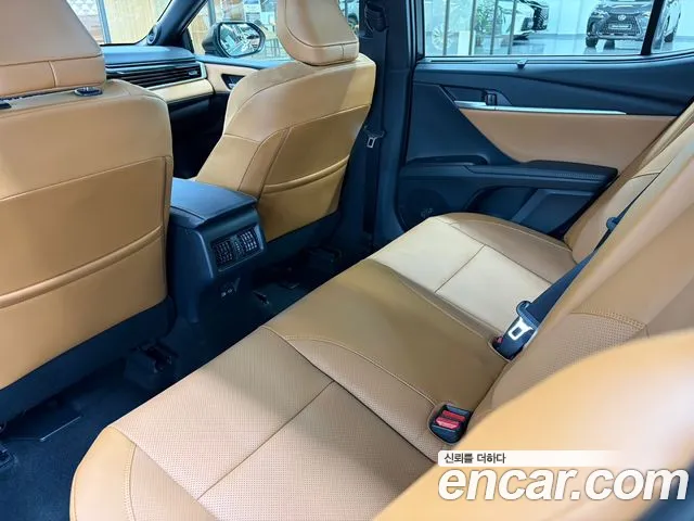 Toyota Camry XV80 — Фото автомобиля 12