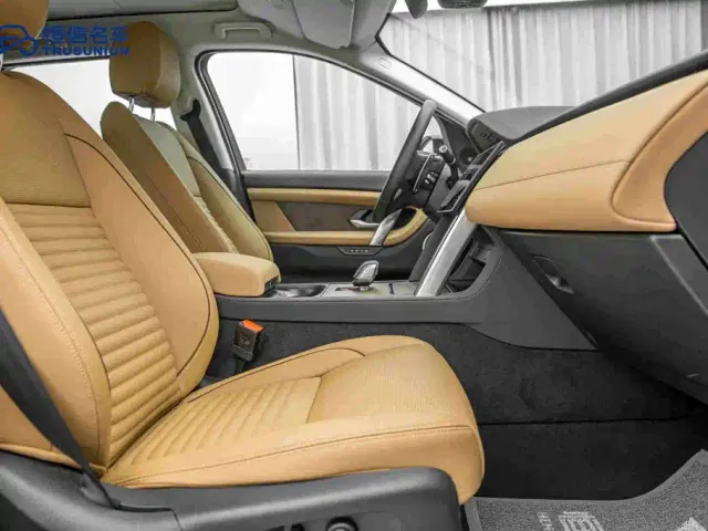 Land Rover Discovery Sport — Фото автомобиля 15