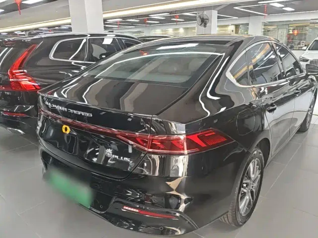BYD Qin PLUS — Фото автомобиля 6