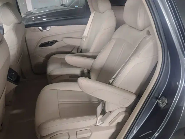 Wuling Victory — Фото автомобиля 16
