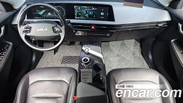 Kia EV6 — Фото автомобиля 10