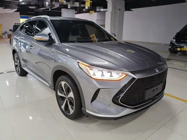 BYD Song PLUS — Фото автомобиля 3