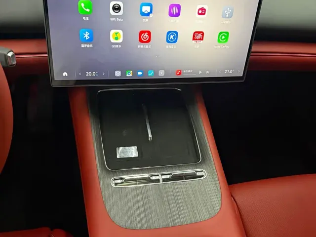 Xiaomi SU7 — Фото автомобиля 5