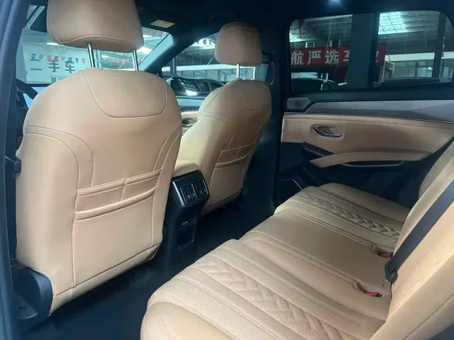 BYD Song L DM-i — Фото автомобиля 6