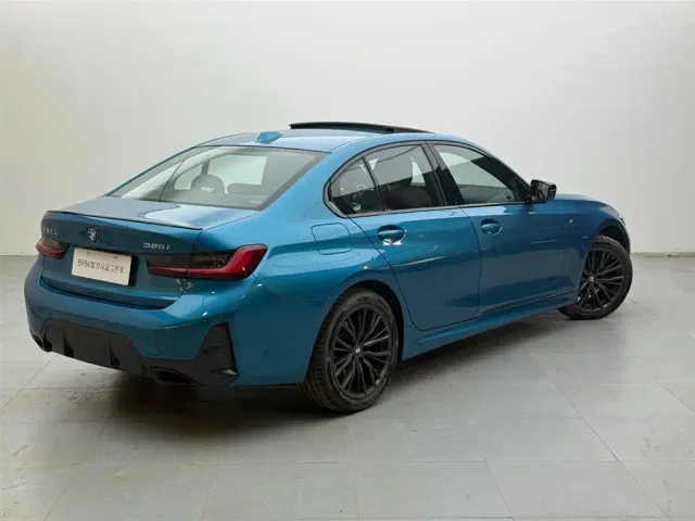 BMW 3 Series — Фото автомобиля 4
