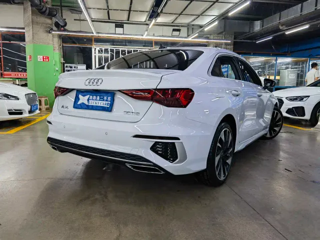 Audi A3 — Фото автомобиля 4