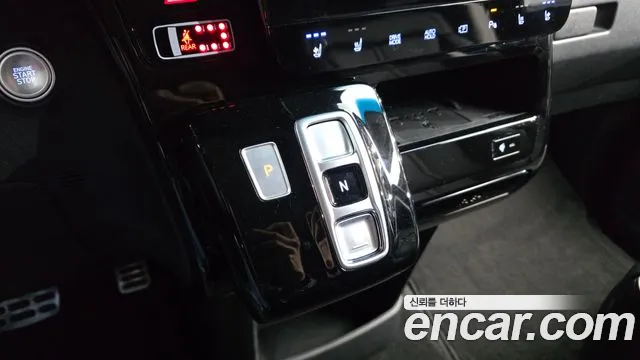 Hyundai Staria — Фото автомобиля 9