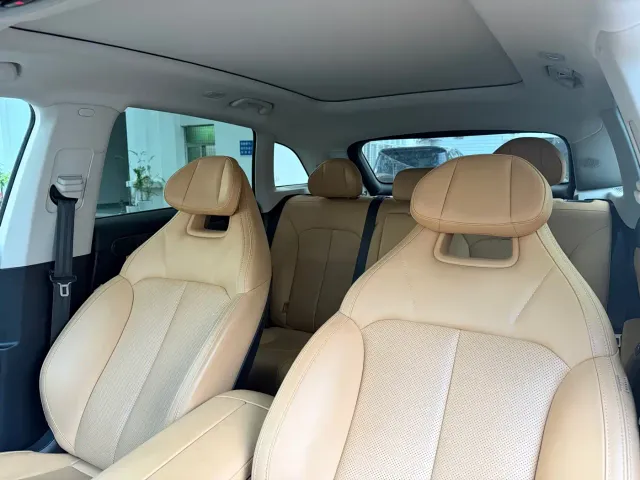 Leapmotor C11 — Фото автомобиля 14