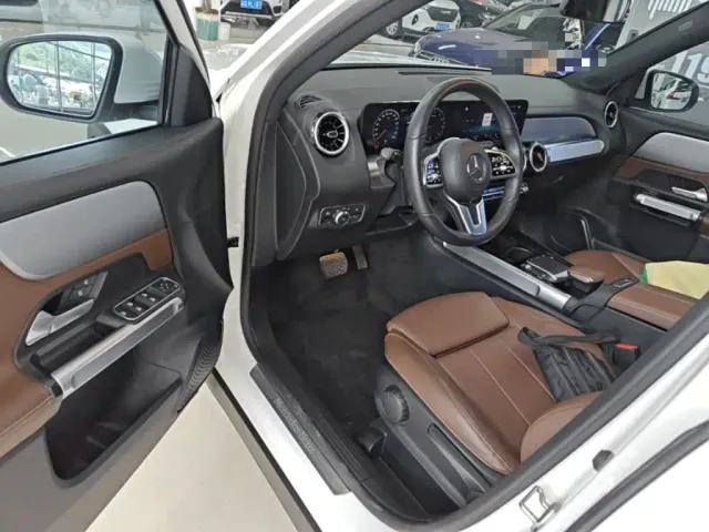 Mercedes-Benz GLB-Class — Фото автомобиля 15