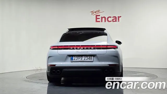 Porsche Panamera — Фото автомобиля 4