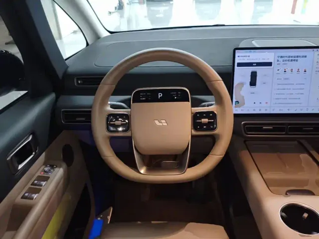 Li Auto MEGA — Фото автомобиля 10
