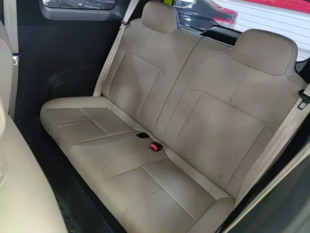 Baojun Yep — Фото автомобиля 16