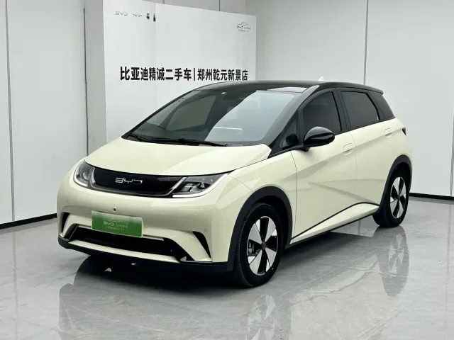 Фотография автомобиля — BYD Dolphin