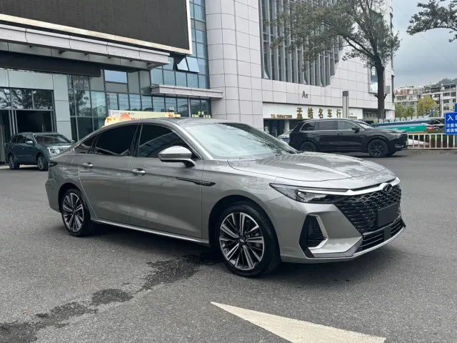 Chery Arrizo 8 — Фото автомобиля 3