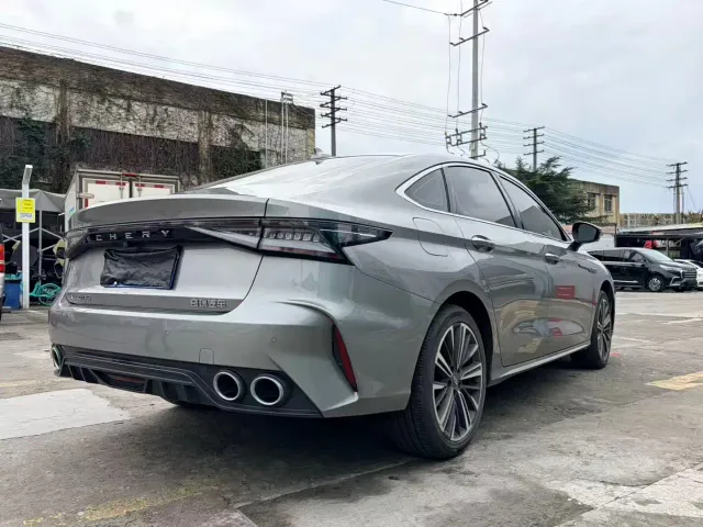 Chery Arrizo 8 — Фото автомобиля 4