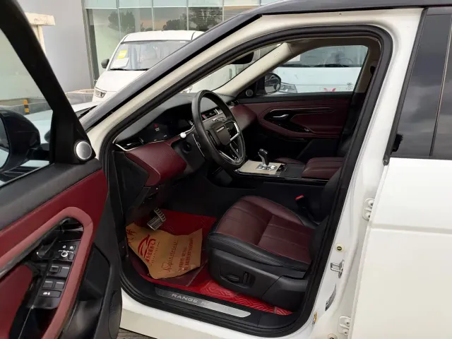 Land Rover Range Rover Evoque — Фото автомобиля 4
