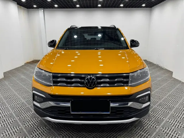 Volkswagen T-Cross — Фото автомобиля 2